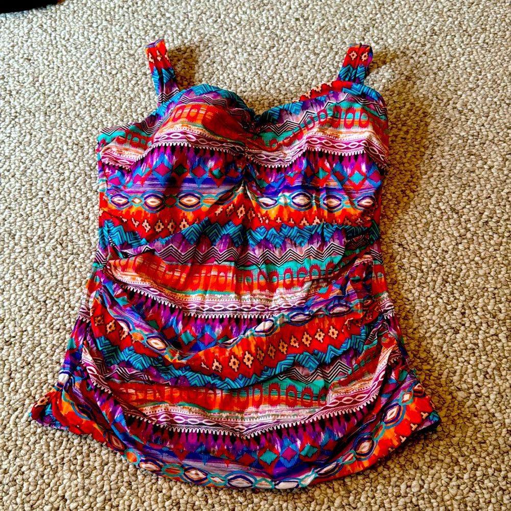 Profile underwire bathing suit top 40 D